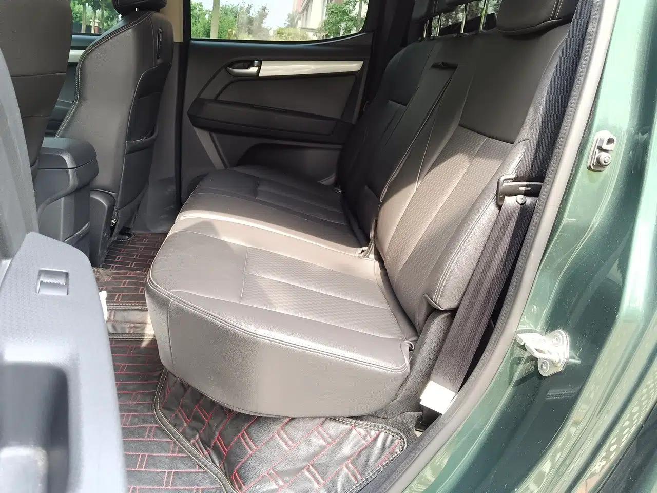 Isuzu D-MAX 2018 3.0T Four-Wheel Drive Automatic Ultra-Luxury Version 4JJ1-TC HI — миниатюра 17