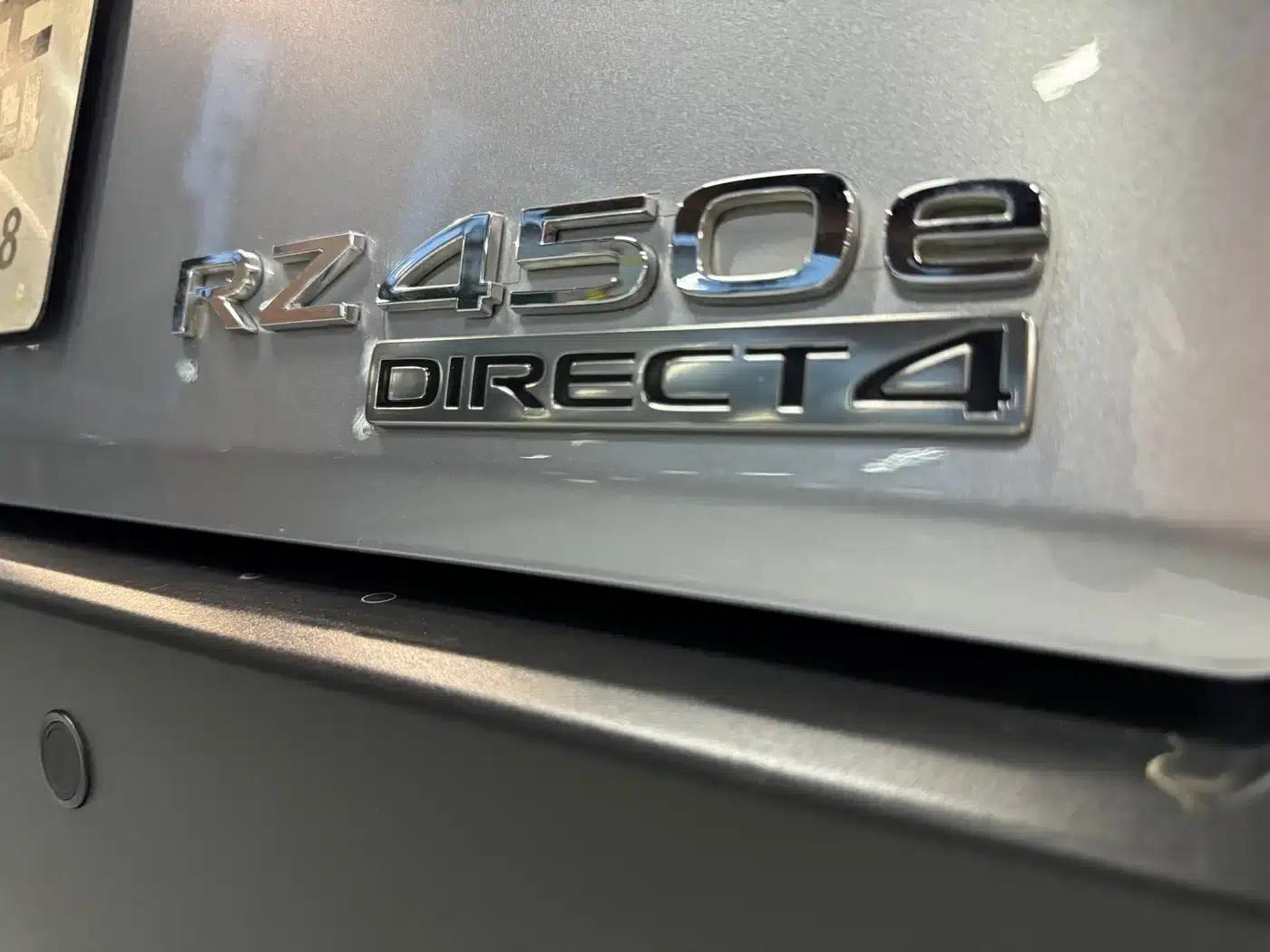 Lexus RZ 2023 450e AWD Luxury Edition — миниатюра 14