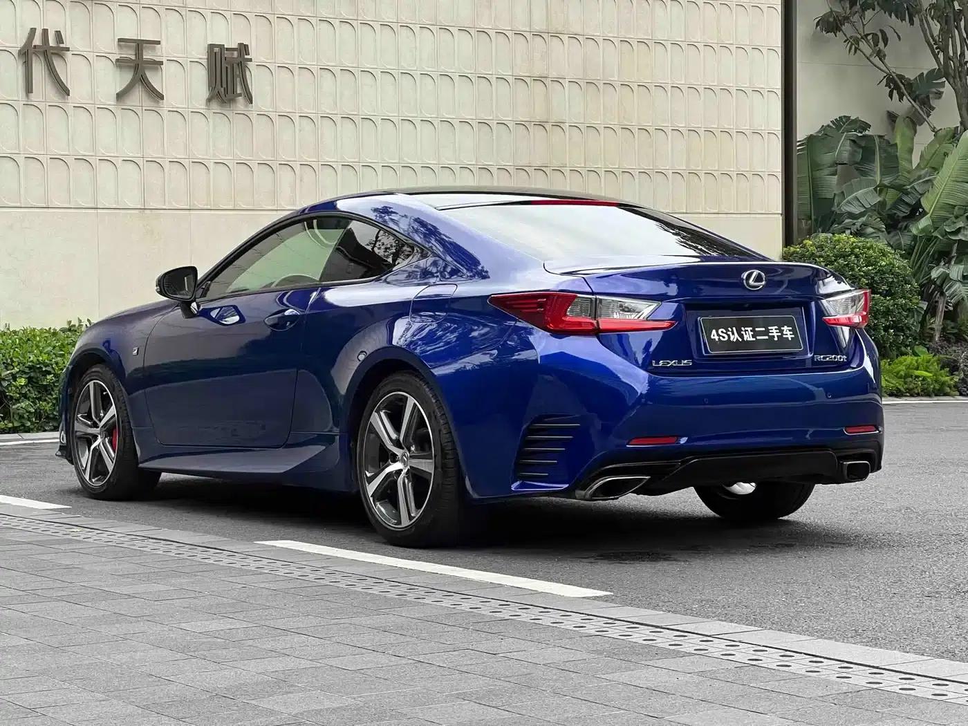 Lexus RC 2016 200t F SPORT Edition — миниатюра 5