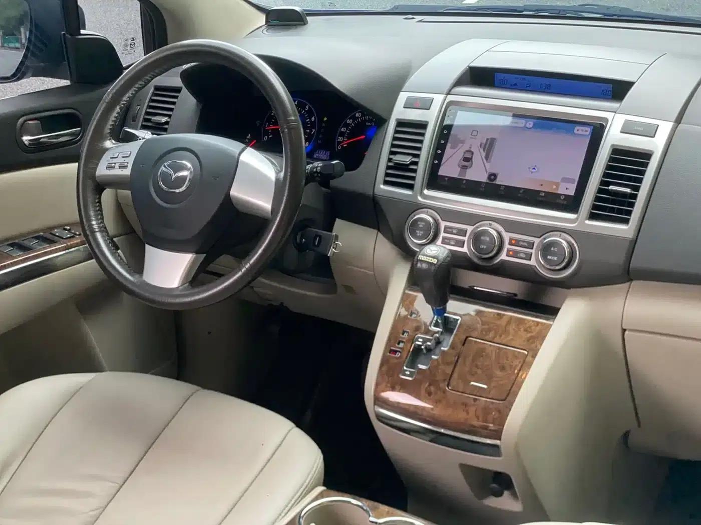 Mazda 8 2011 2.3L Premium Edition — миниатюра 13