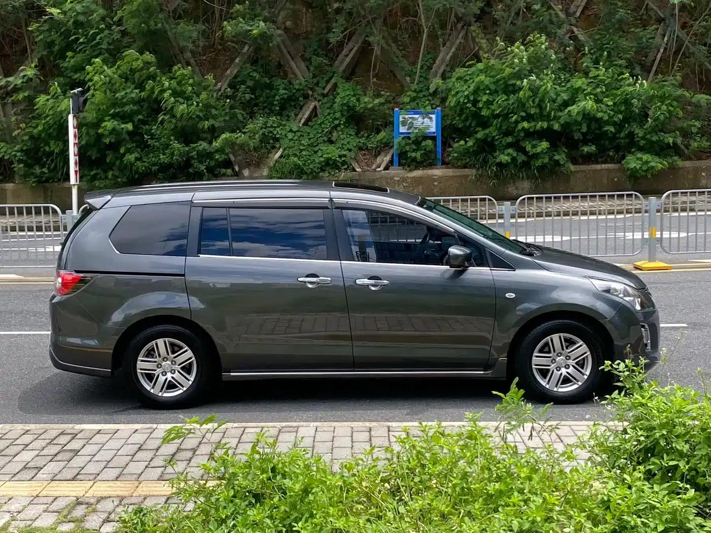 Mazda 8 2011 2.3L Premium Edition — миниатюра 20