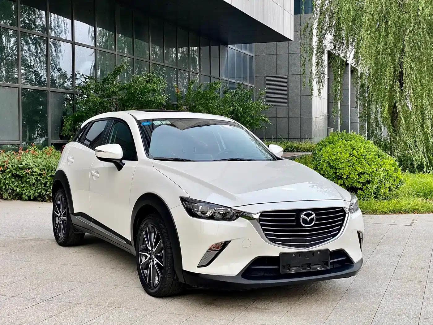 Mazda CX-3 2018 2.0L Automatic Premium — миниатюра 3