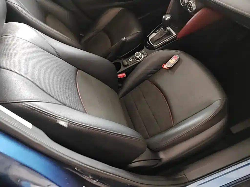 Mazda CX-3 2018 2.0L Automatic Premium — миниатюра 25