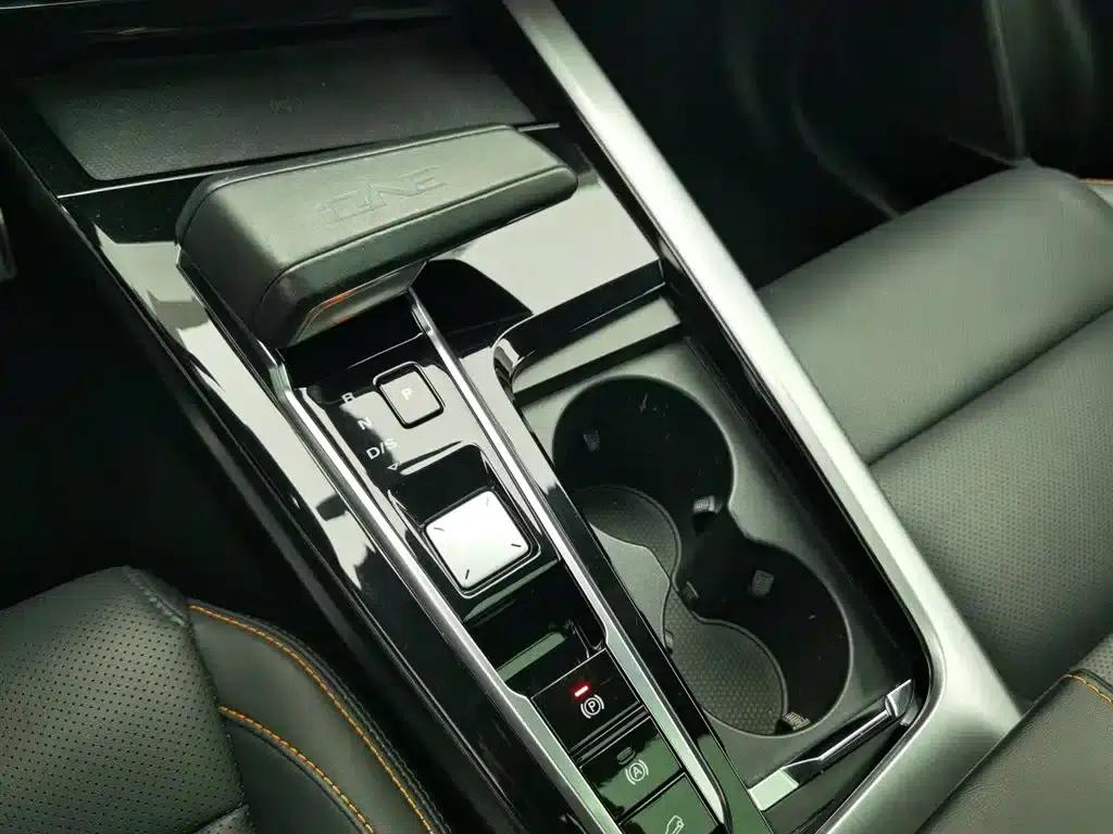 MG ONE 2022 α-Smart Sports Series 1.5T Standard Edition — миниатюра 13