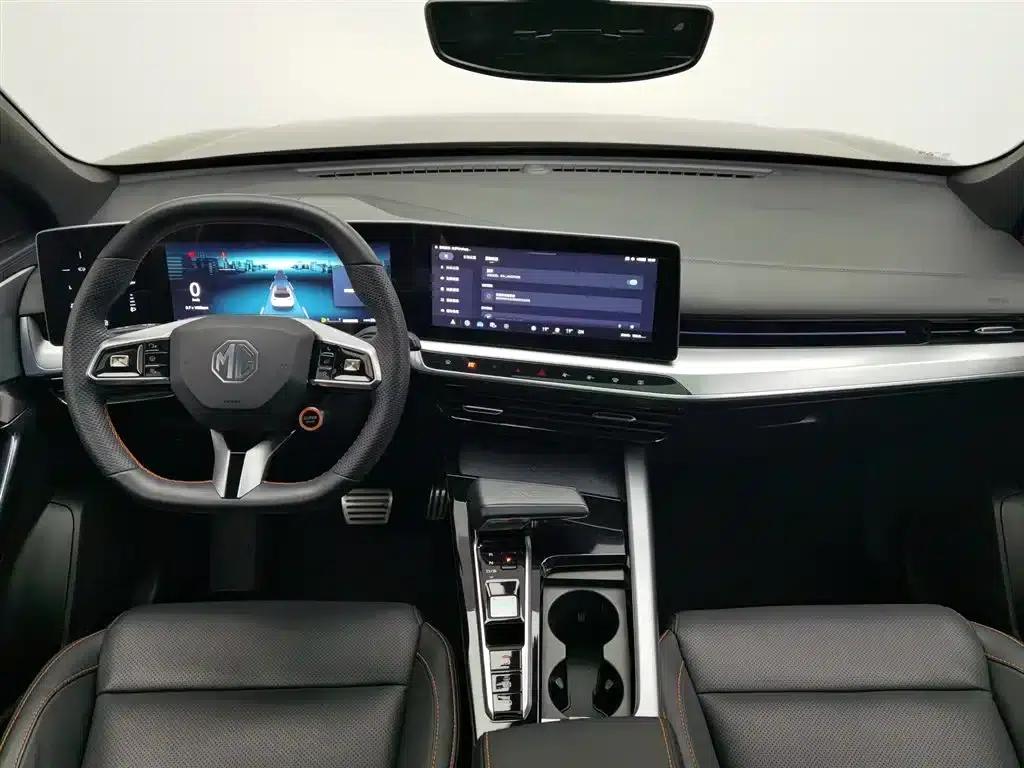 MG ONE 2022 α-Smart Sports Series 1.5T Standard Edition — миниатюра 5