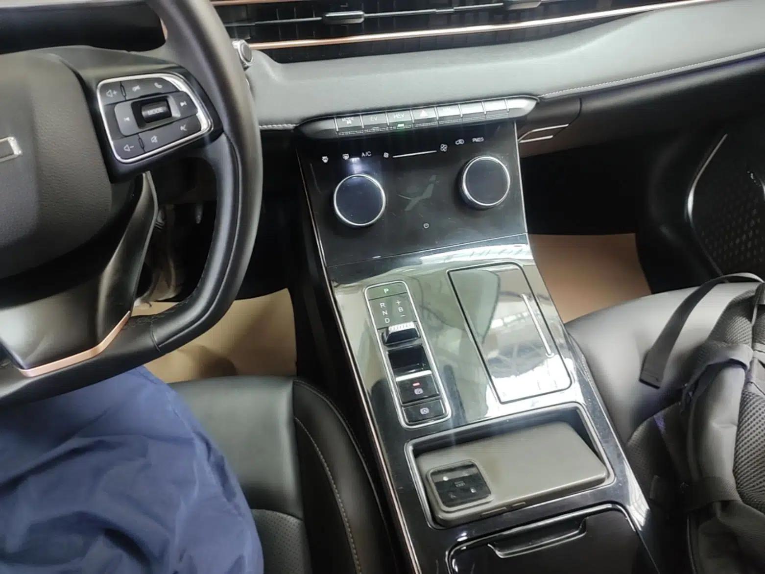 EXEED Zhuifeng C-DM 2022 1.5 TCI-DHT 105 km "Chengfeng Qi" Edition — миниатюра 16