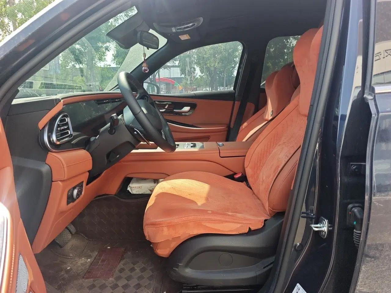 EXEED Lanyue 2026 400T Four-Wheel-Drive Flying Fish Edition 6-Seater — миниатюра 15