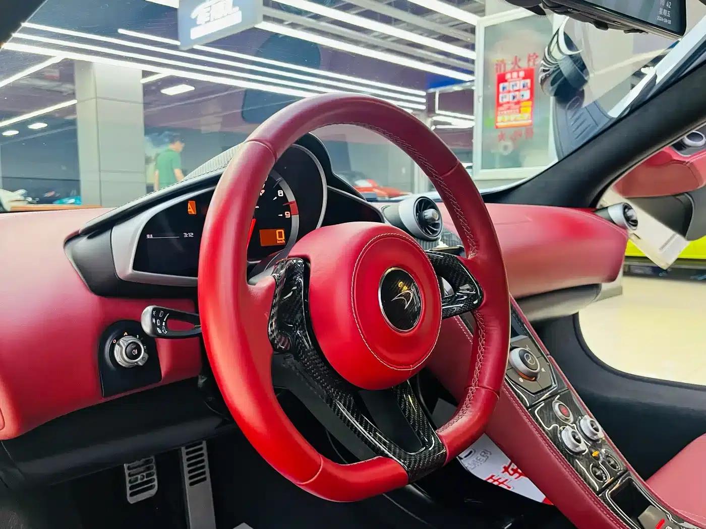McLaren 12C 2013 3.8T Coupe — миниатюра 11