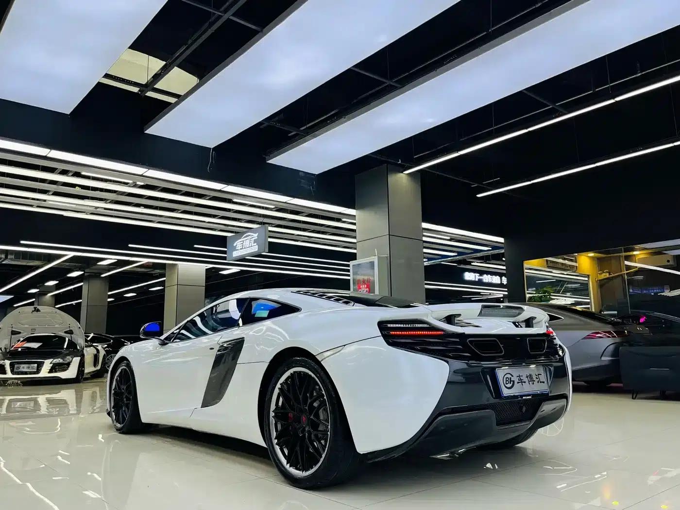 McLaren 12C 2013 3.8T Coupe — миниатюра 5