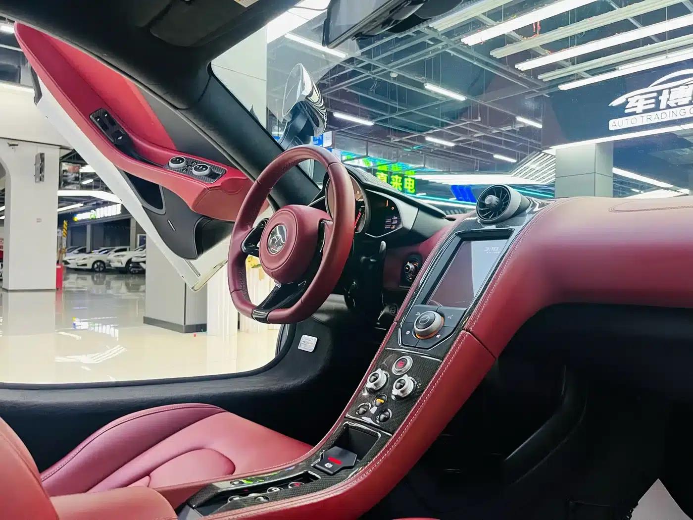 McLaren 12C 2013 3.8T Coupe — миниатюра 10