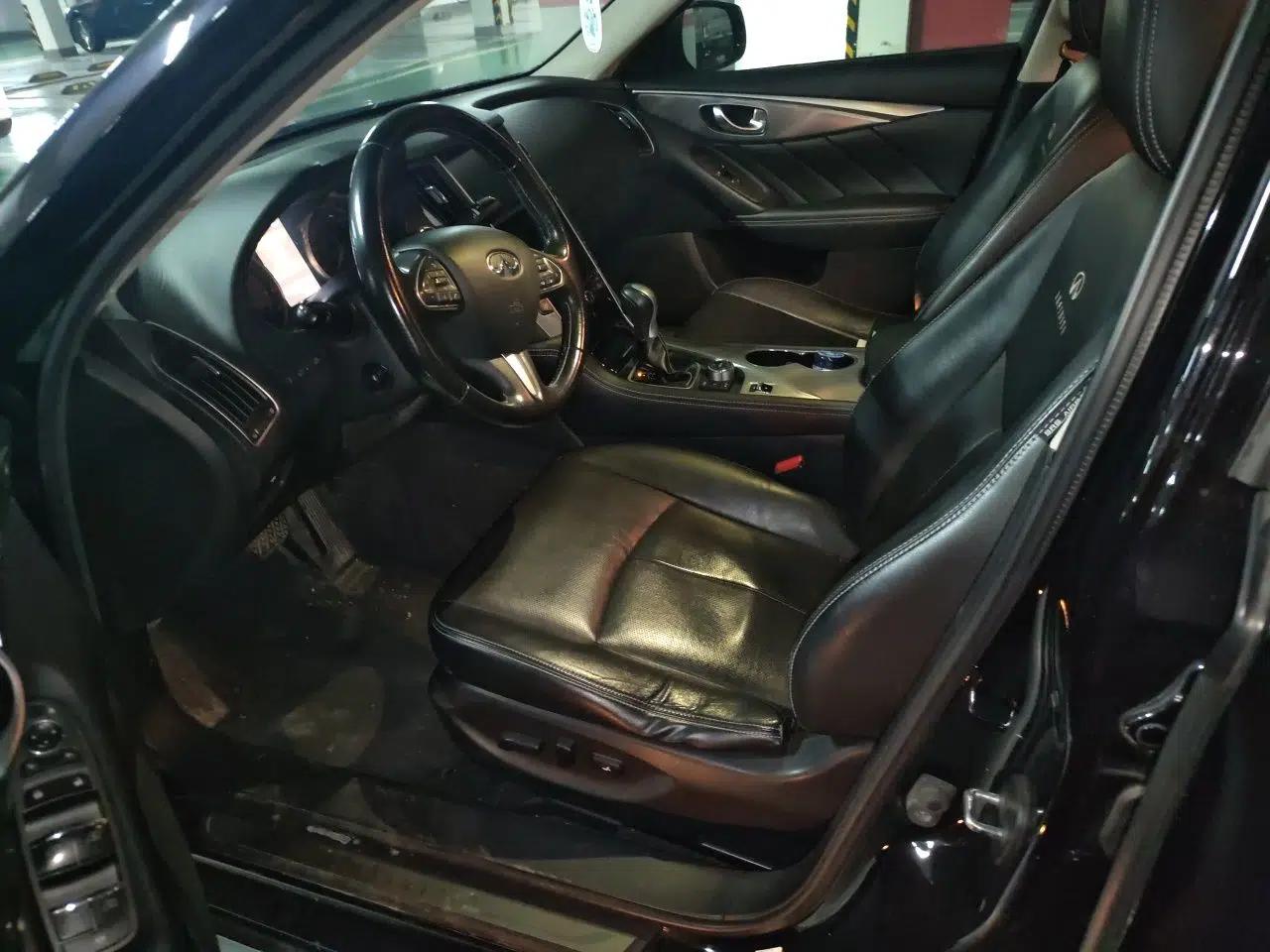 Infiniti Q50 2014 3.7L Comfort Edition — миниатюра 16