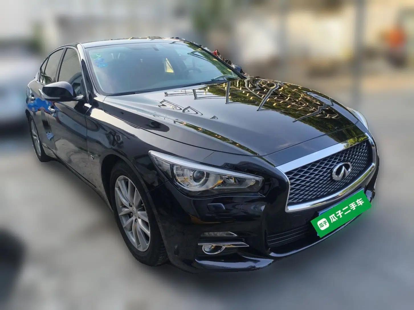 Infiniti Q50 2014 3.7L Comfort Edition — миниатюра 3