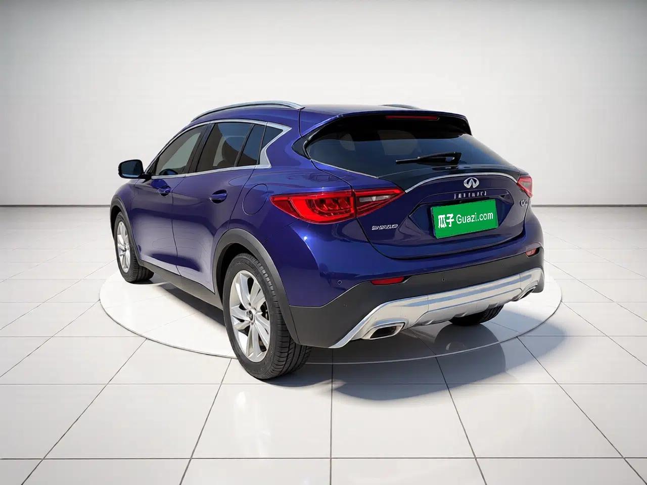 Infiniti QX30 2017 1.6T Two-Wheel Drive Fashion Edition — миниатюра 4