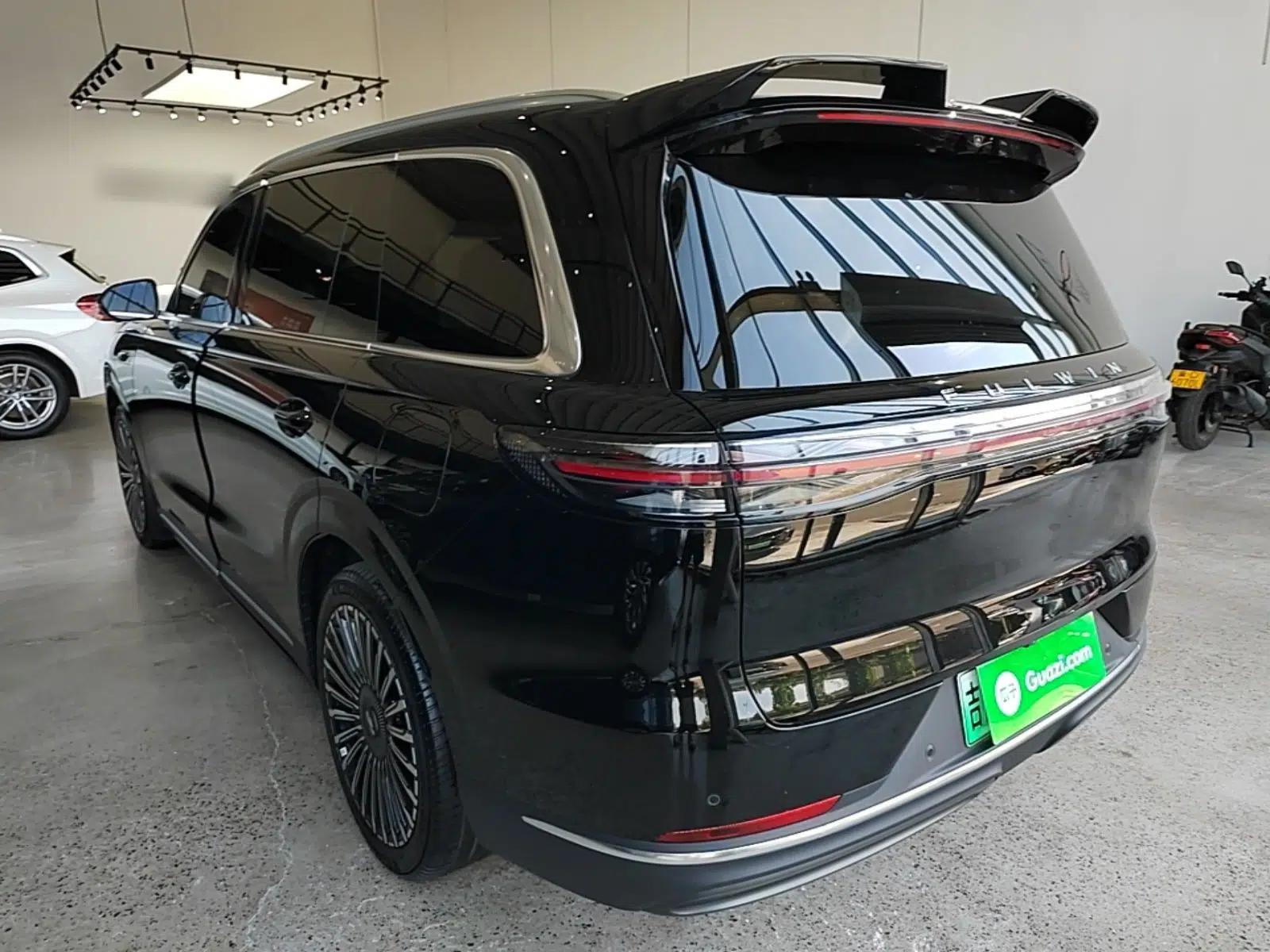 Chery Fengyun T11 2026 Model 220 All-Wheel Drive Family Fun Edition — миниатюра 4