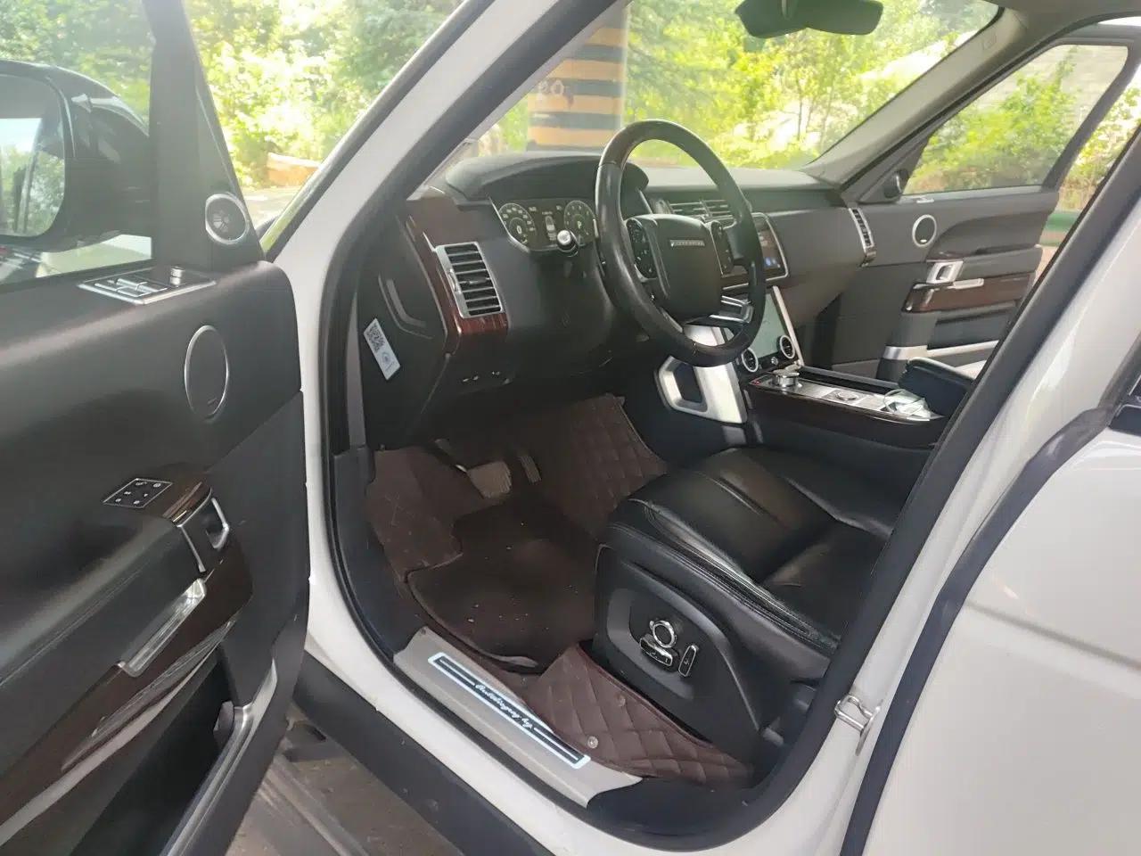 Land Rover Range Vogue 2017 3.0T Gasoline Base Version U.S. Specification — миниатюра 16