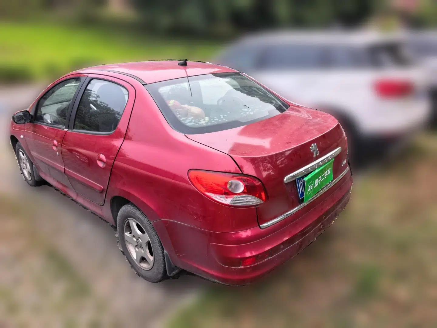 Peugeot 207 2011 Sedan 1.4L Manual Yule Edition — миниатюра 4