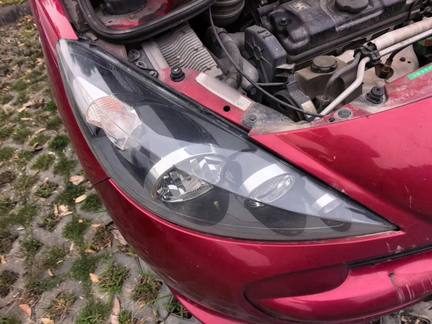 Peugeot 207 2011 Sedan 1.4L Manual Yule Edition — миниатюра 7