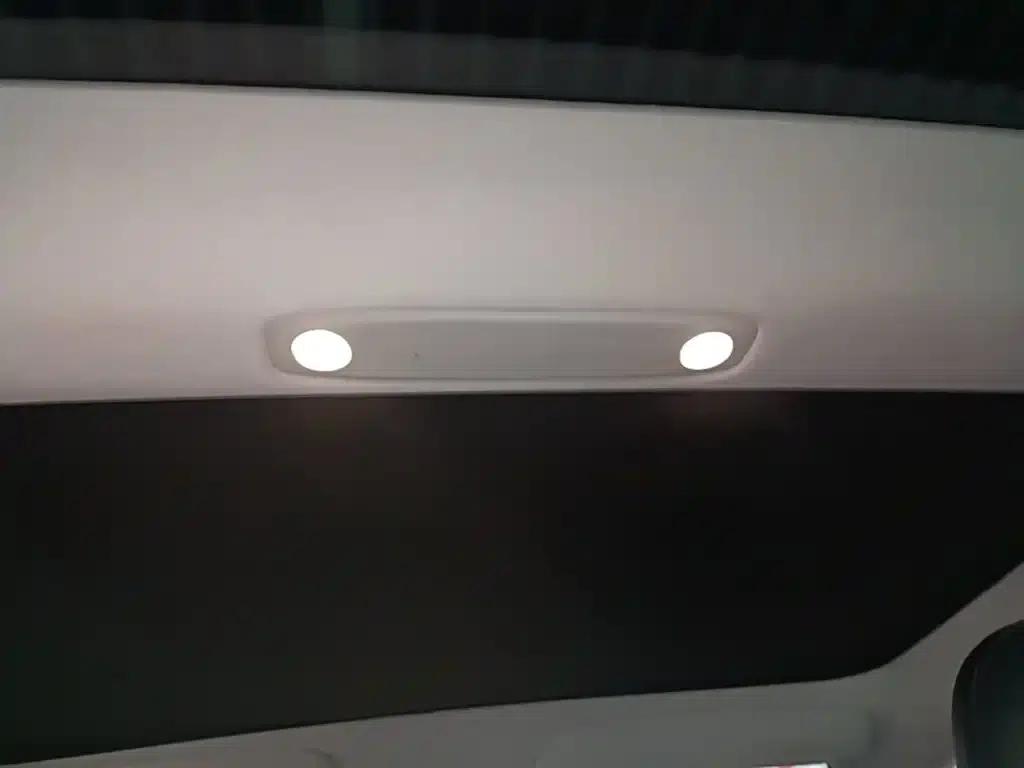 Model 3 2021 Standard Range Rear-Wheel Drive Upgrade — миниатюра 18