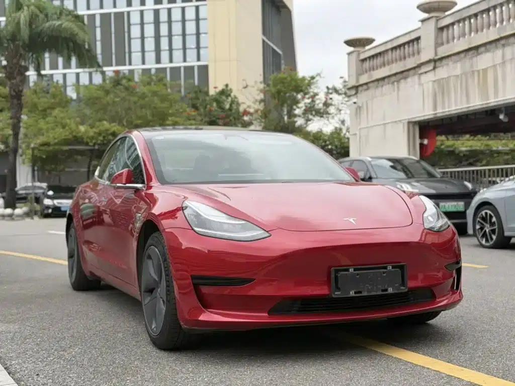 Model 3 2019 Standard Range Rear-Wheel Drive Upgrade — миниатюра 14