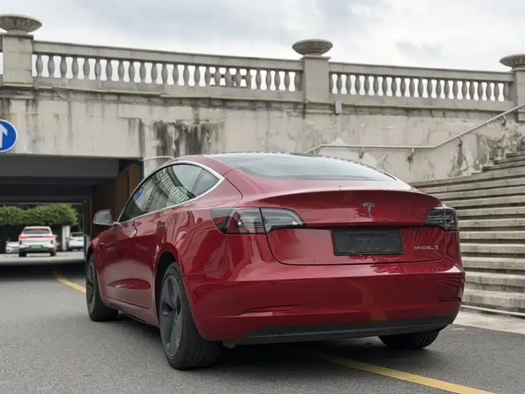 Model 3 2019 Standard Range Rear-Wheel Drive Upgrade — миниатюра 8