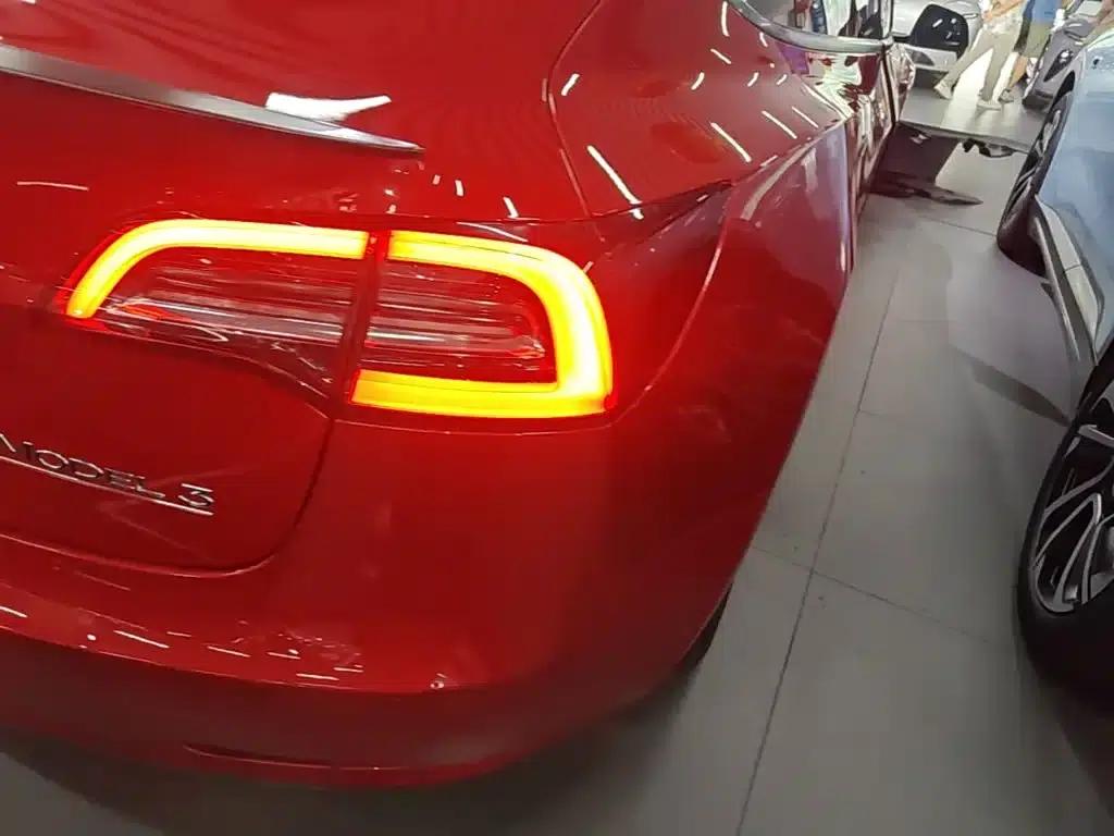Model 3 2019 Standard Range Rear-Wheel Drive Upgrade — миниатюра 8