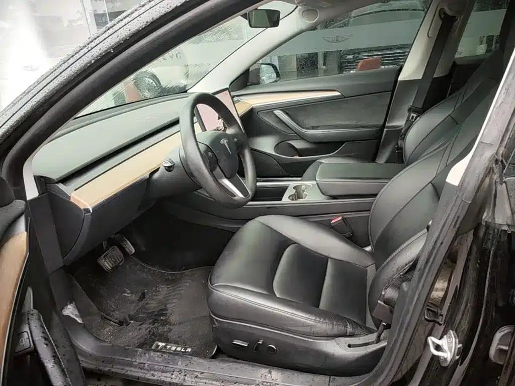 Model 3 2022 Rear-Wheel Drive — миниатюра 15