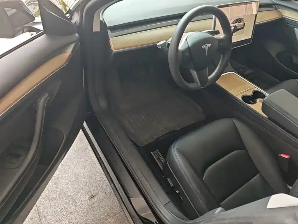 Model 3 2022 Rear-Wheel Drive — миниатюра 16