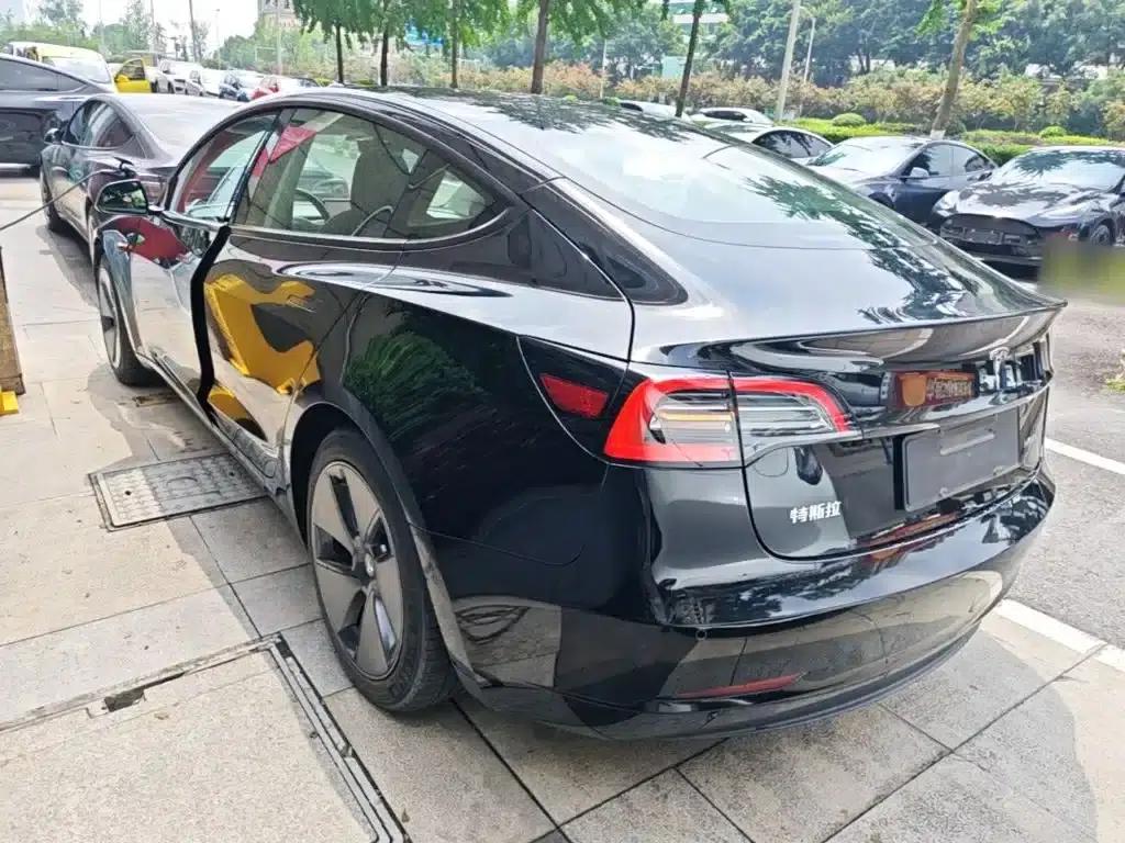 Model 3 2022 Rear-Wheel Drive — миниатюра 5