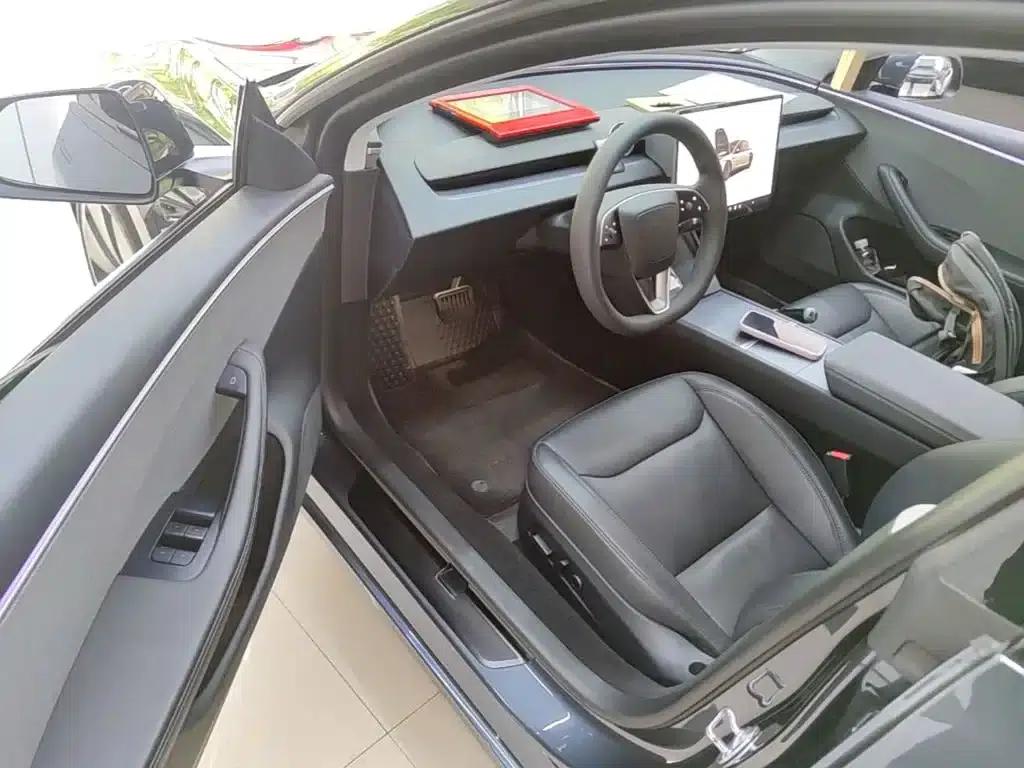 Model 3 2023 Rear-Wheel Drive — миниатюра 16