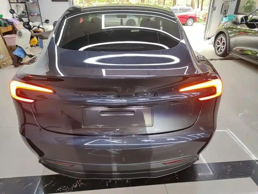 Model 3 2023 Rear-Wheel Drive — миниатюра 6