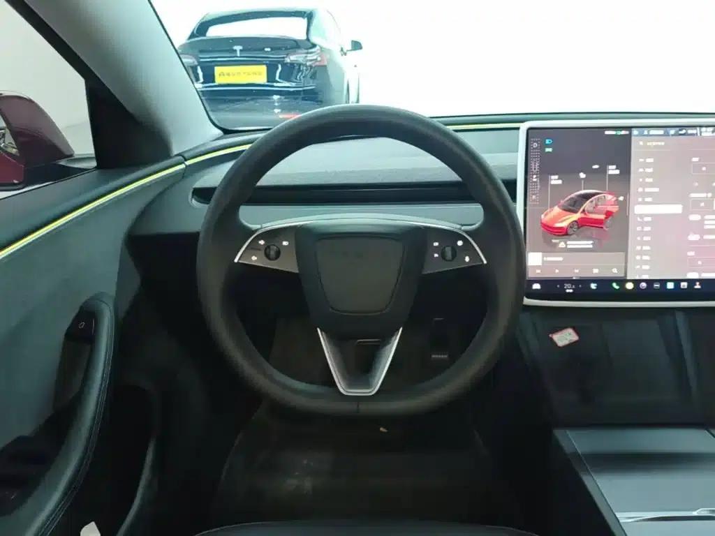 Model 3 2023 Rear-Wheel Drive — миниатюра 11