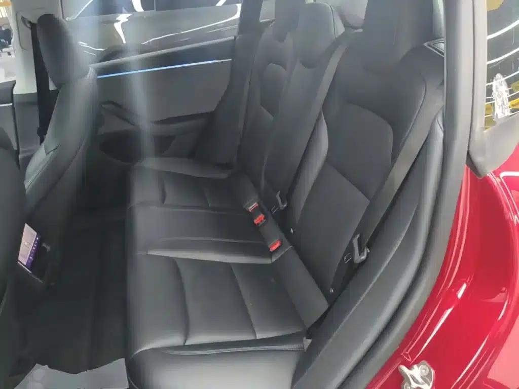 Model 3 2023 Rear-Wheel Drive — миниатюра 17