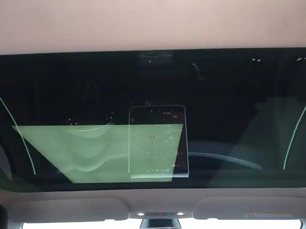 Model 3 2023 Rear-Wheel Drive — миниатюра 18