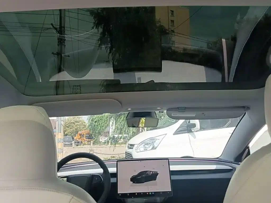 Model 3 2023 Rear-Wheel Drive — миниатюра 18