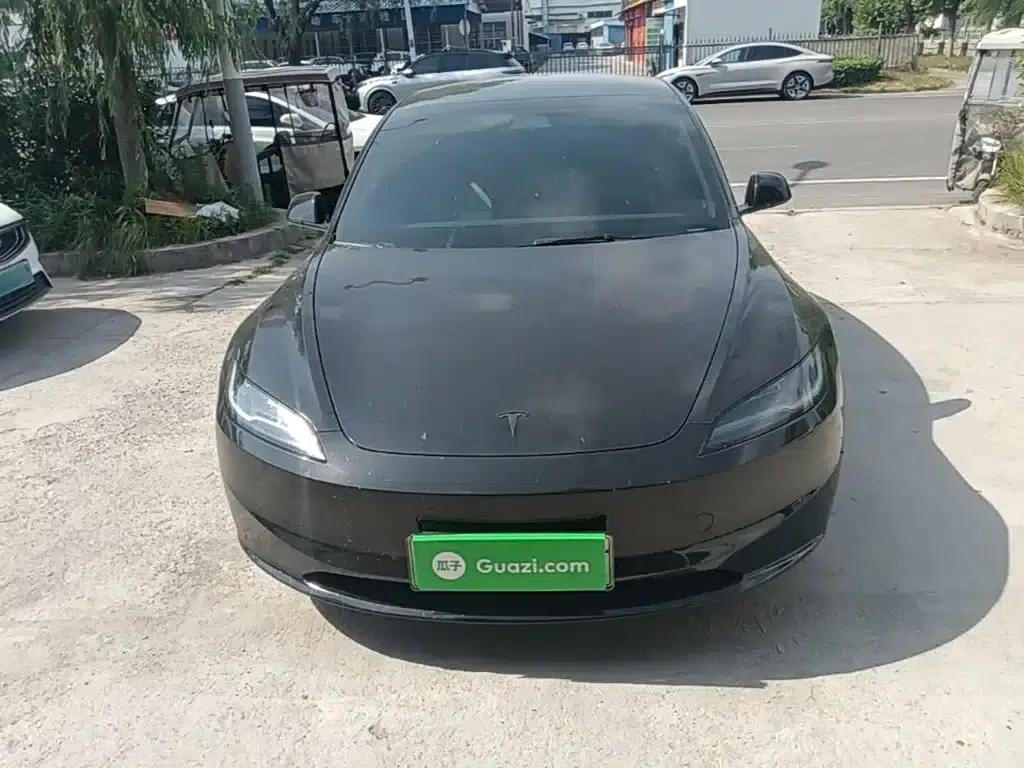 Model 3 2023 Rear-Wheel Drive — миниатюра 3
