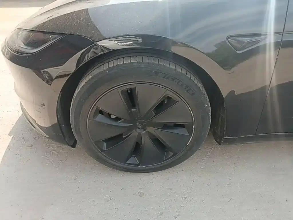 Model 3 2023 Rear-Wheel Drive — миниатюра 23