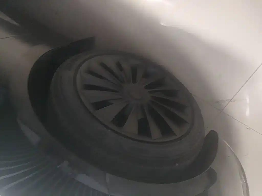 Model 3 2025 Rear-Wheel Drive — миниатюра 23