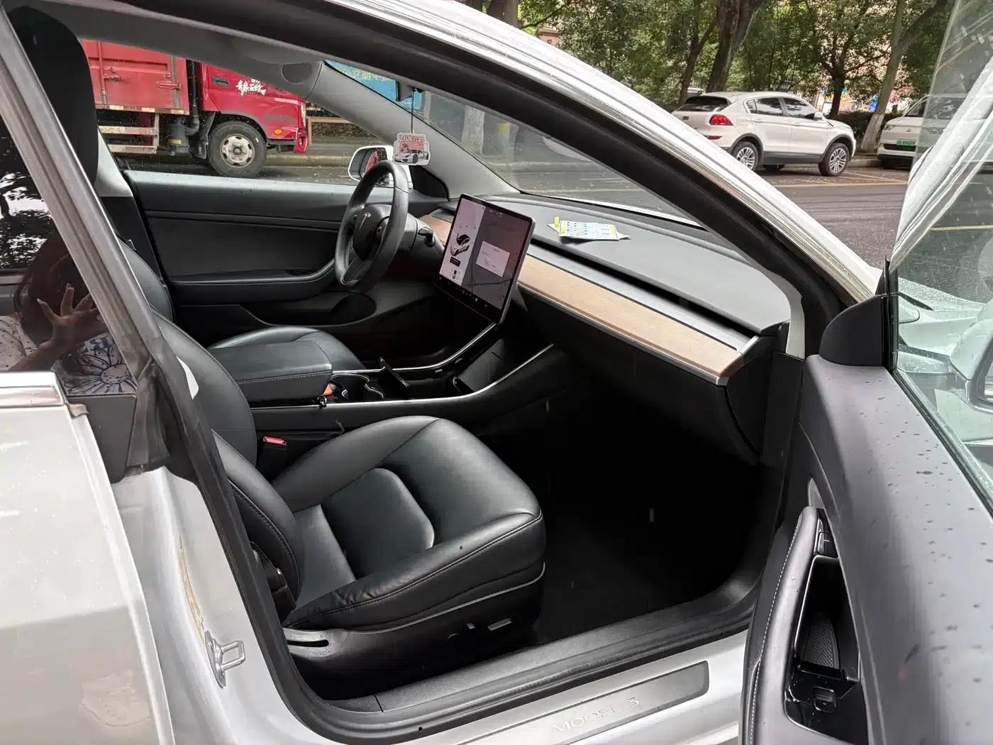 Imported 2019 Model 3 Standard Range Rear-Wheel Drive Upgrade — миниатюра 4