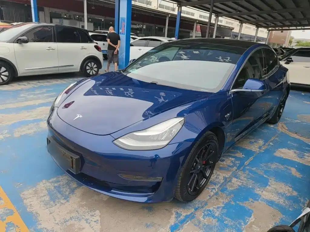Imported 2019 Model 3 Long Range All-Wheel Drive — миниатюра 1