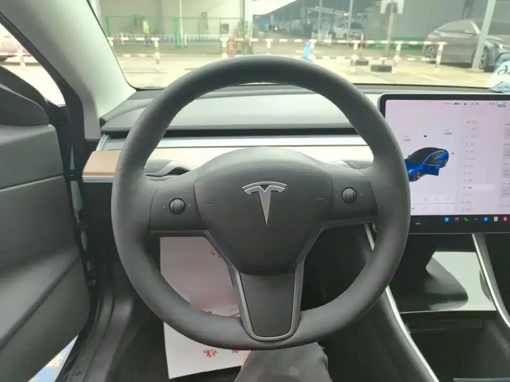 Imported 2019 Model 3 Long Range All-Wheel Drive — миниатюра 11