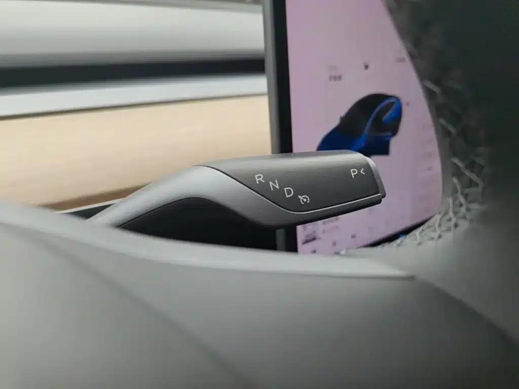 Imported 2019 Model 3 Long Range All-Wheel Drive — миниатюра 14