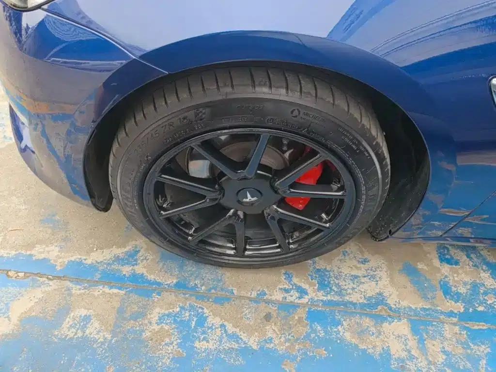 Imported 2019 Model 3 Long Range All-Wheel Drive — миниатюра 23