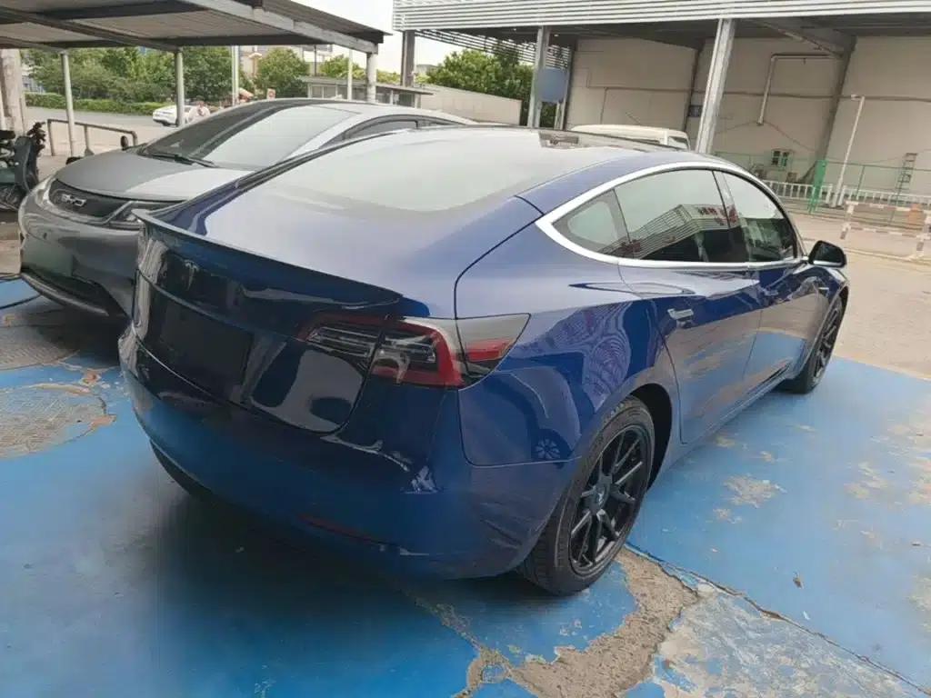 Imported 2019 Model 3 Long Range All-Wheel Drive — миниатюра 7