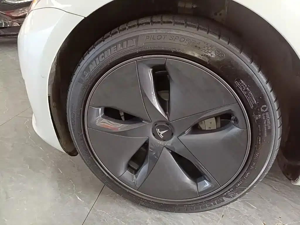 Imported 2019 Model 3 Standard Range Rear-Wheel Drive Upgrade — миниатюра 23