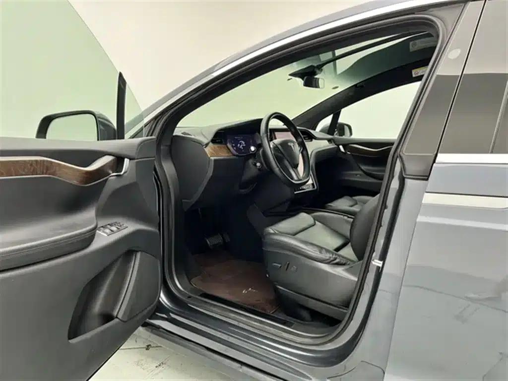 Model X 2020 Long Range Plus — миниатюра 15