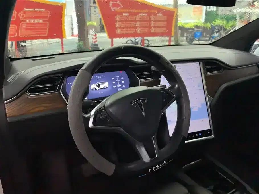 2017 Model X 100D Long Range — миниатюра 15