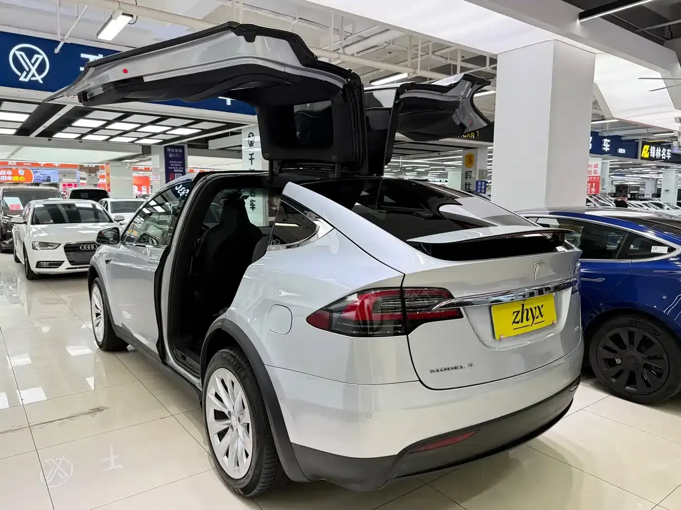 2017 Model X 100D Long Range — миниатюра 4