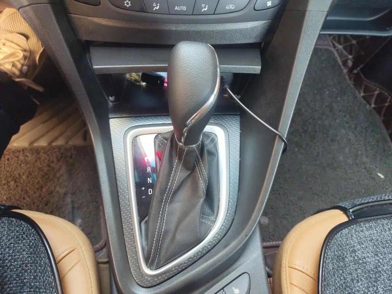 Buick Excelle GX 2019 18T Automatic Connected Flagship Version China VI Standard — миниатюра 14