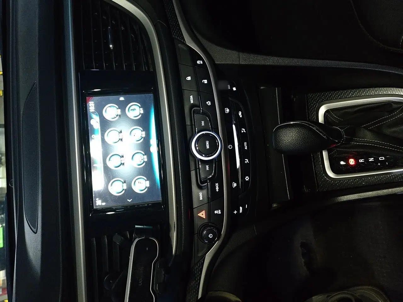 Buick Excelle GX 2019 18T Automatic Connected Elite Model China VI Standard — миниатюра 12