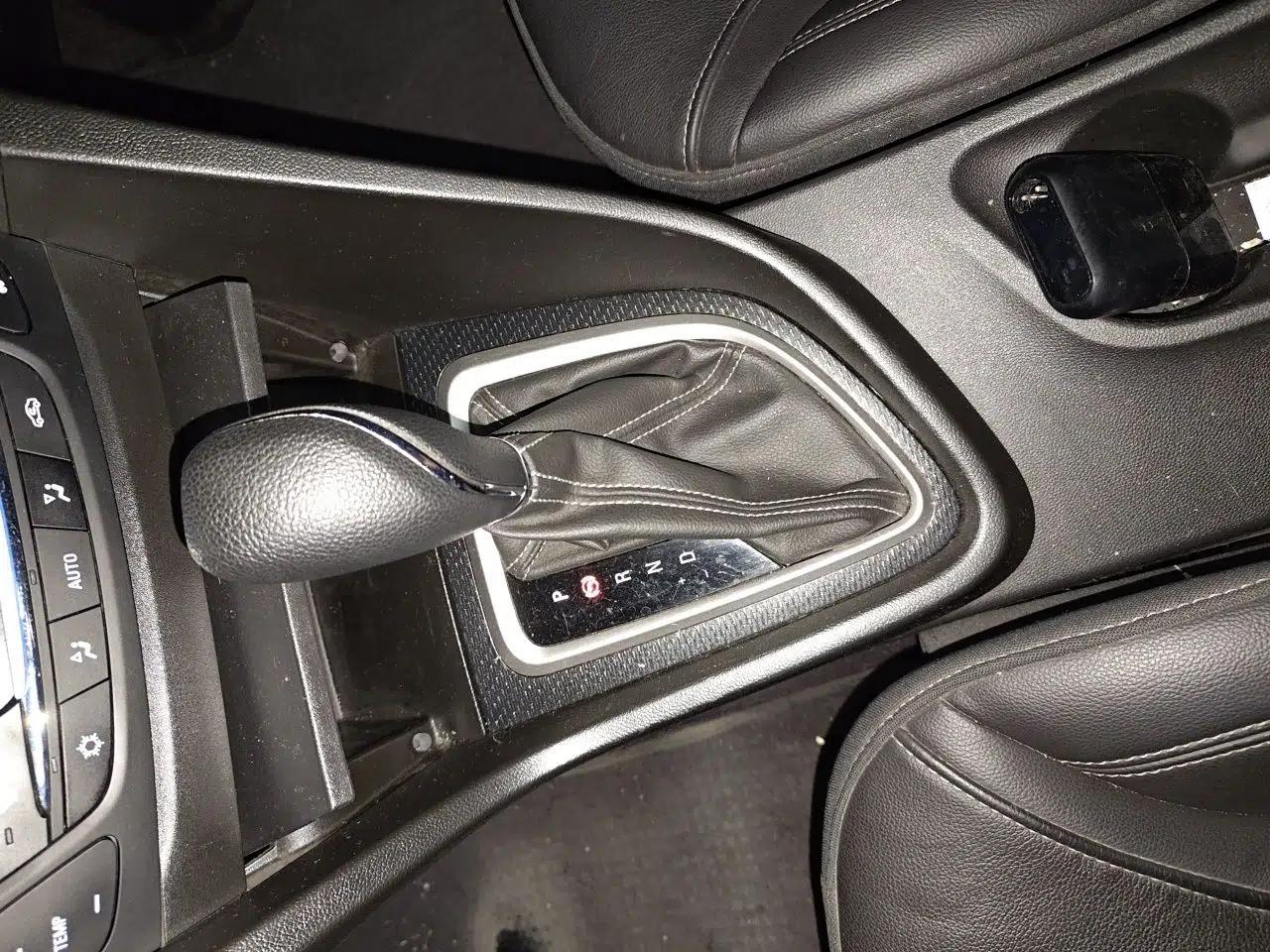 Buick Excelle GX 2019 18T Automatic Connected Elite Model China VI Standard — миниатюра 13